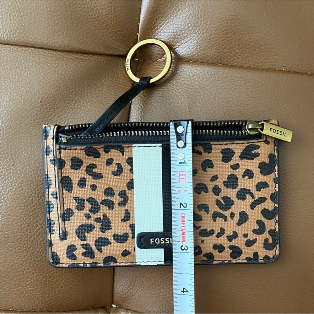 Fossil • Logan Leather Card Case Wallet in Leopard Stripe - Picture 8 of 8